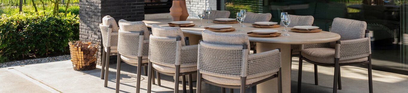 Savanne dining set with Hampton 300cm table 01