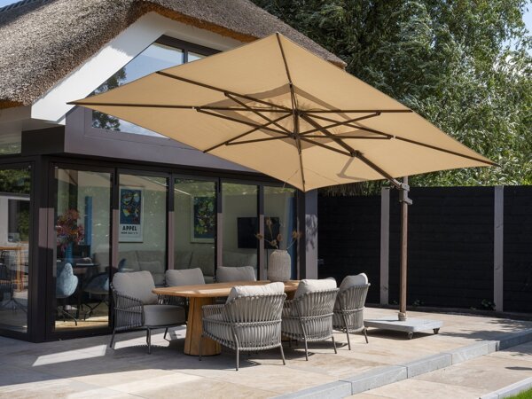 Capalbio low dining set with Capri barrel low dining table 240x100cm Teak and Finca parasol 300x400cm Wenge frame outdoor 01.jpg