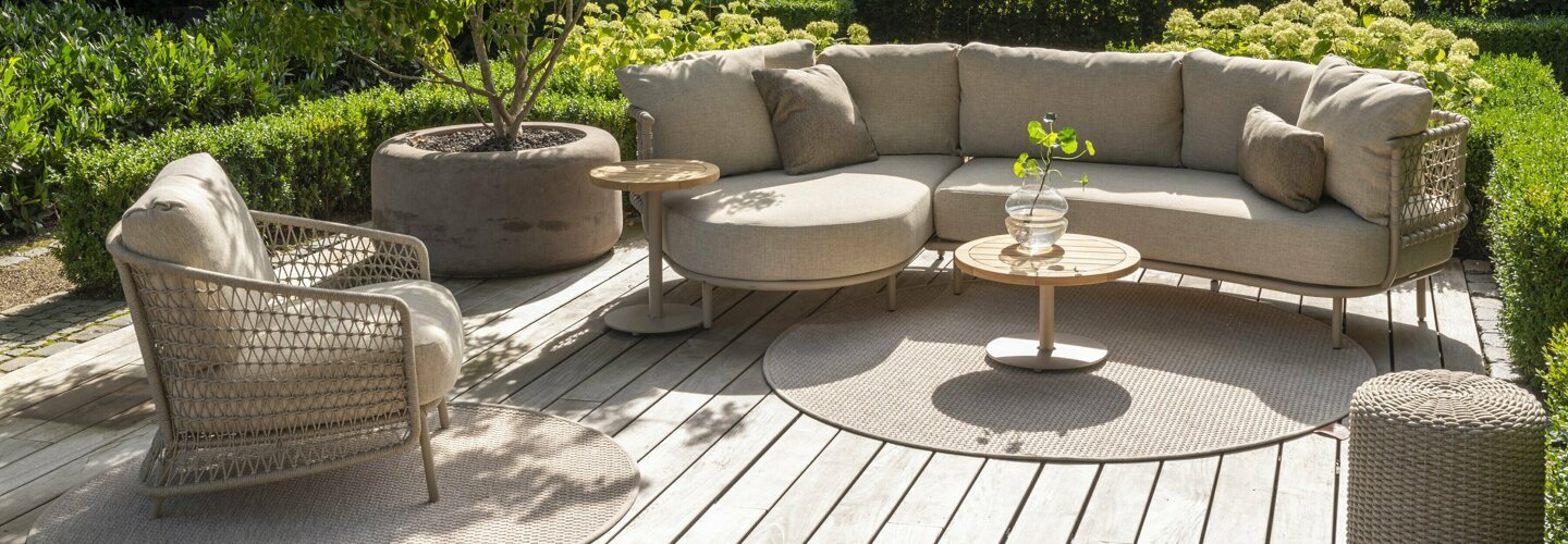 Sardinia chaise lounge bench with Volta tables outdoor _12.jpg