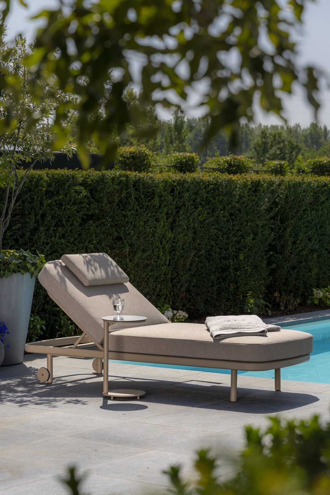 Milano sunbed latte 02.jpg